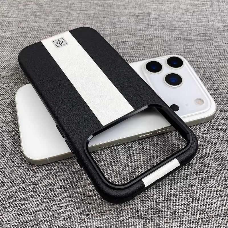 iPhone Case iPhone 17 Pro Max / Black White NovaXCase