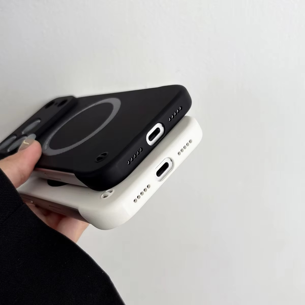 iPhone Case iPhone 17 Pro Max / Black NovaXCase