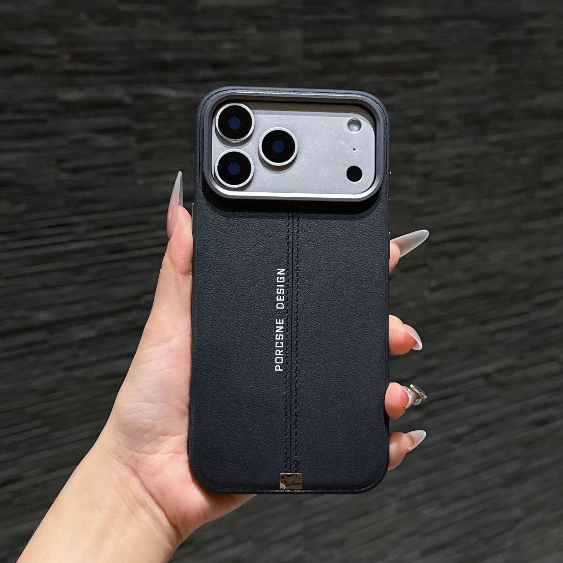 iPhone Case iPhone 17 Pro Max / Black NovaXCase