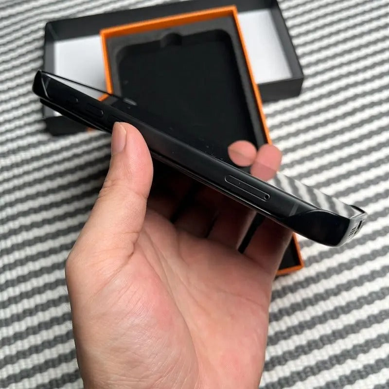 iPhone Case iPhone 17 Pro Max / Black ZenithXCase