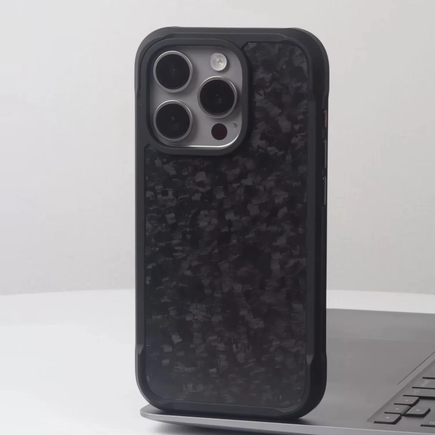 iPhone Case iPhone 17 Pro Max / Carbon Black NovaXCase