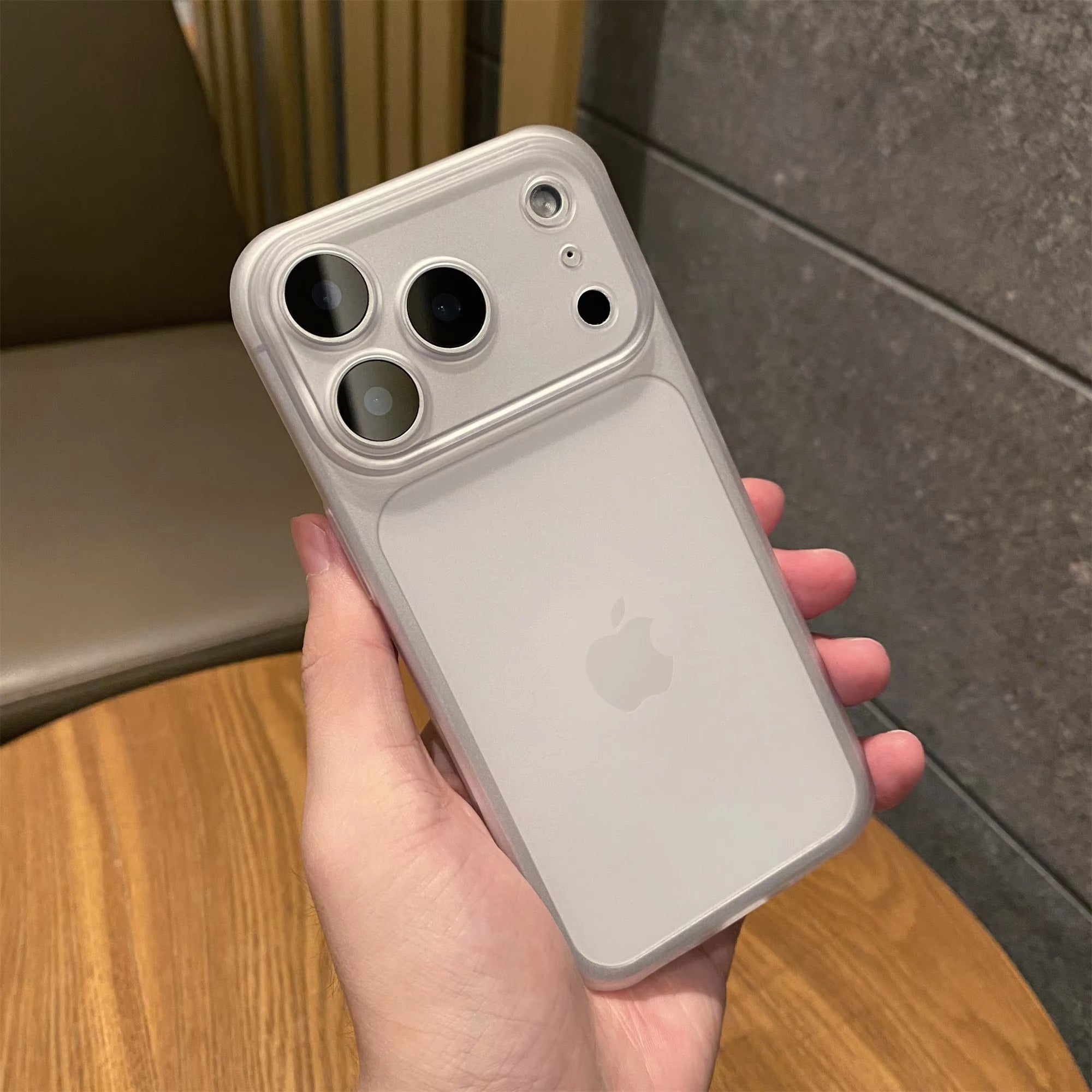 iPhone Case iPhone 17 Pro Max / White NovaXCase