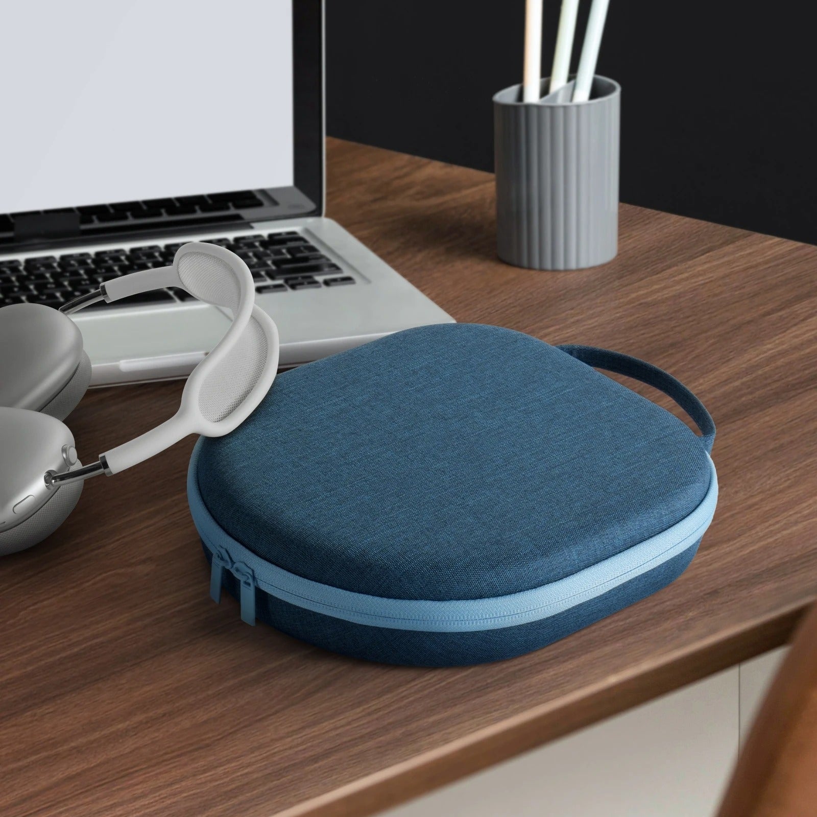 Luxury AirPods Max Premium Protective Travel Case with Smart Sleep Mode, EVA Hard Shell Carrying Bag for Safe Storage