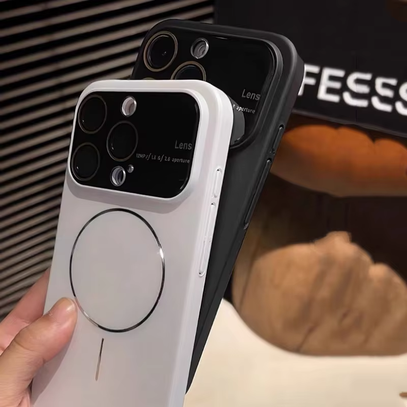 iPhone Case iPhone 17 Pro Max / Black NovaXCase