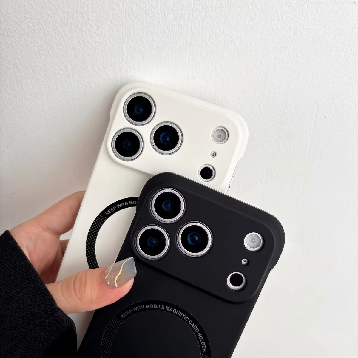 iPhone Case iPhone 17 Pro Max / Black NovaXCase