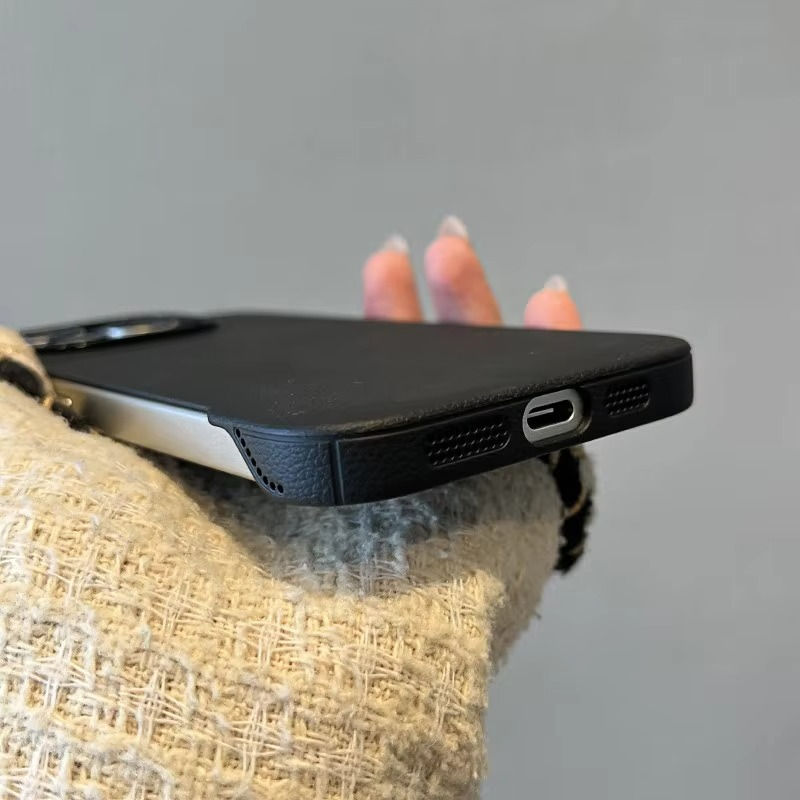 iPhone Case iPhone 17 Pro Max / Black NovaXCase