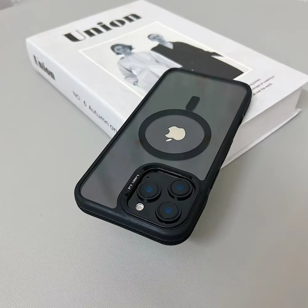 iPhone Case iPhone 17 Pro Max / Black NovaXCase